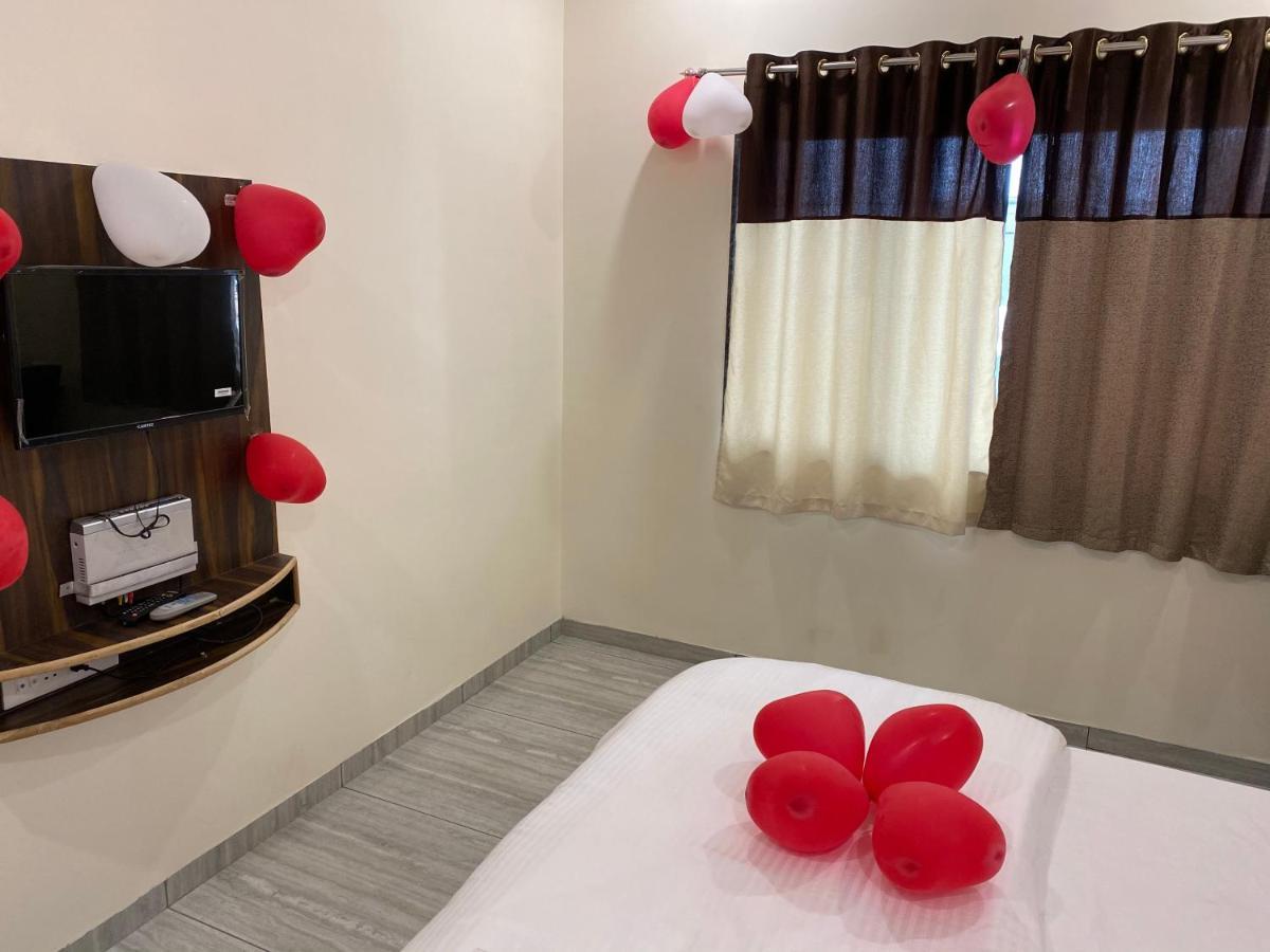 Galaxy Residency, Panchgani - Mtdc Approved Bed & Breakfast エクステリア 写真